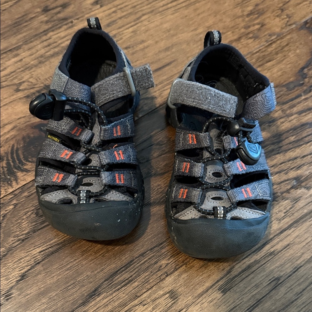 Toddler Keen Newport H2 Black and Gray Sandals